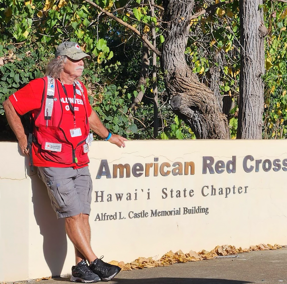 Charles City’s Coulson in Hawaii as part of Red Cross wildfire relief effort