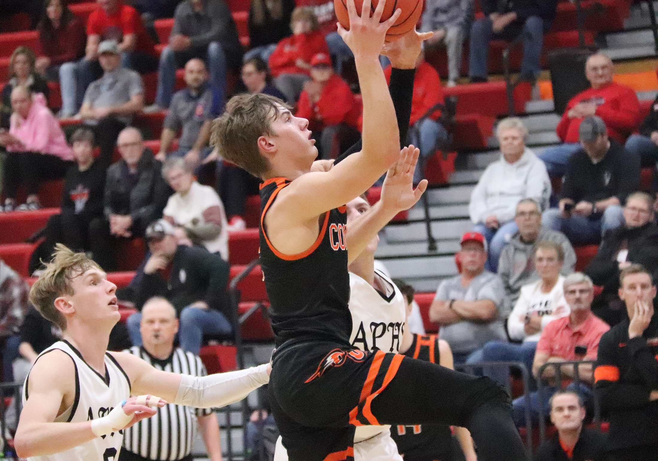 Comets to host Center Point-Urbana in Substate opener next Monday