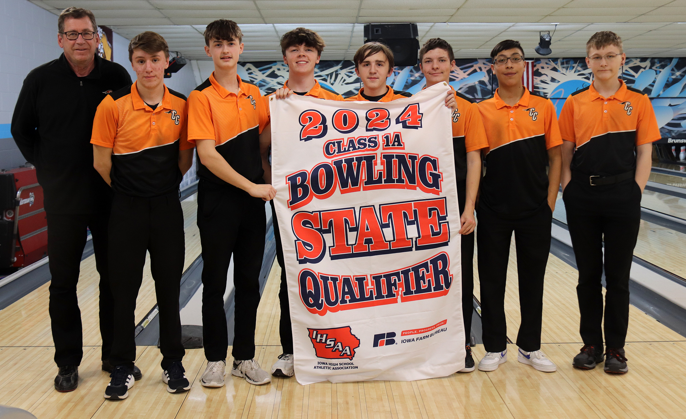 Comet boys advance to State Bowling Team Championships; Noah White makes individual cut