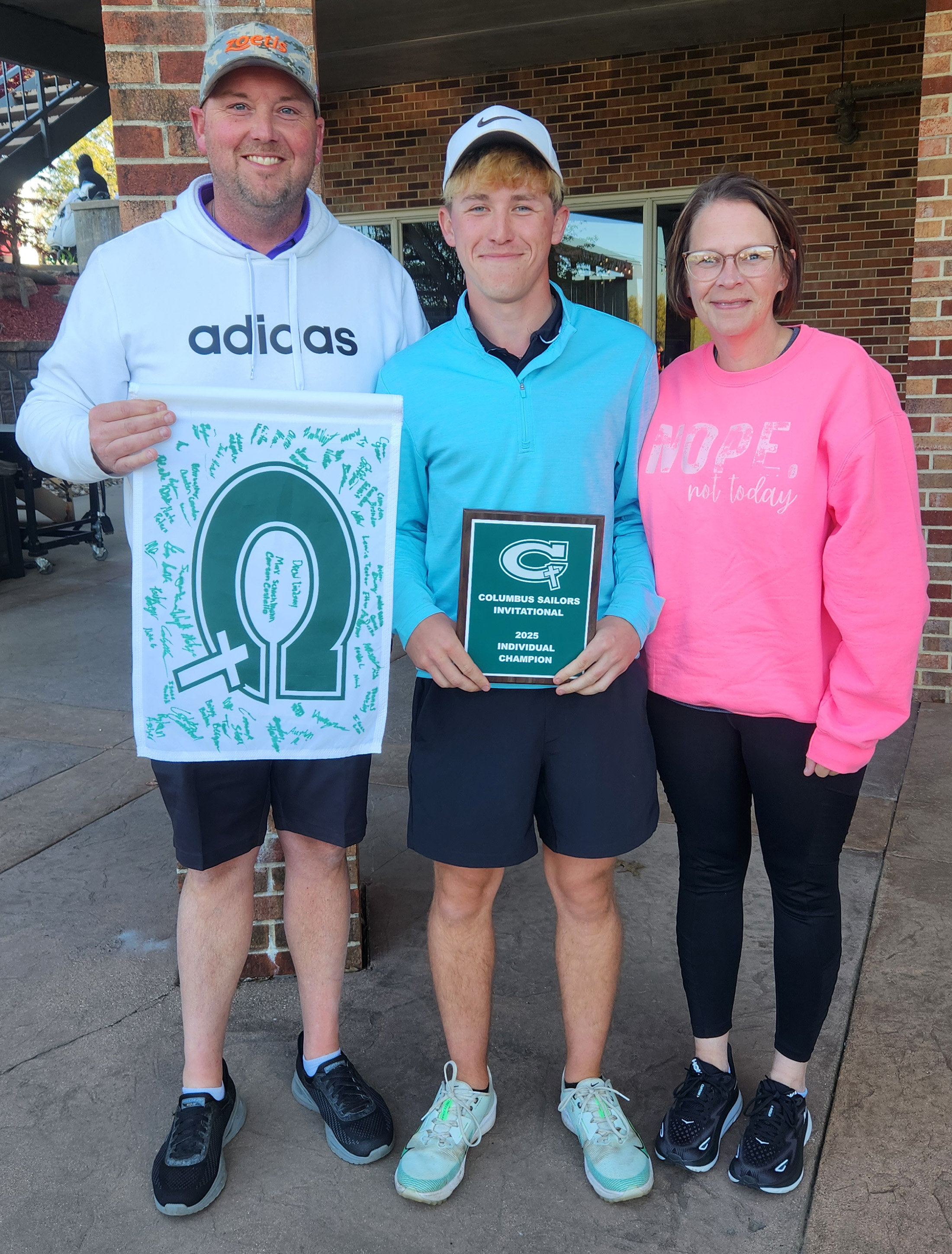 Gallup shoots career-low 70 to earn medalist honors at Columbus Catholic Invitational