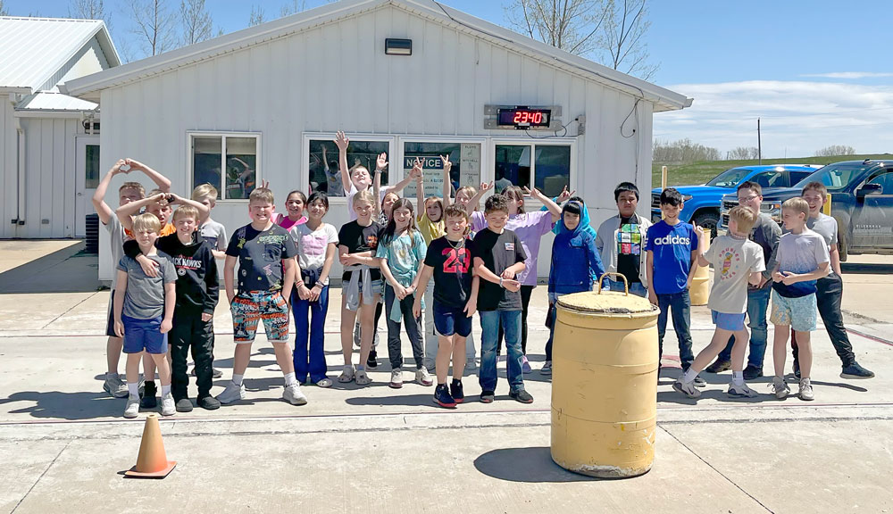 More than a ton of IC School students tour Floyd Mitchell Chickasaw Landfill