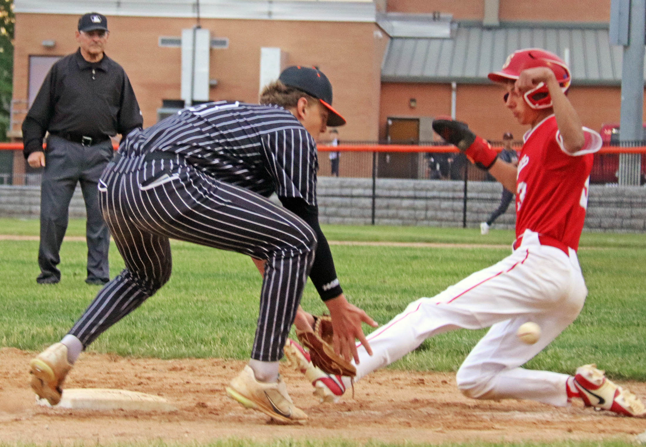 Saints make short work of Comets with 15-0 4-inning win