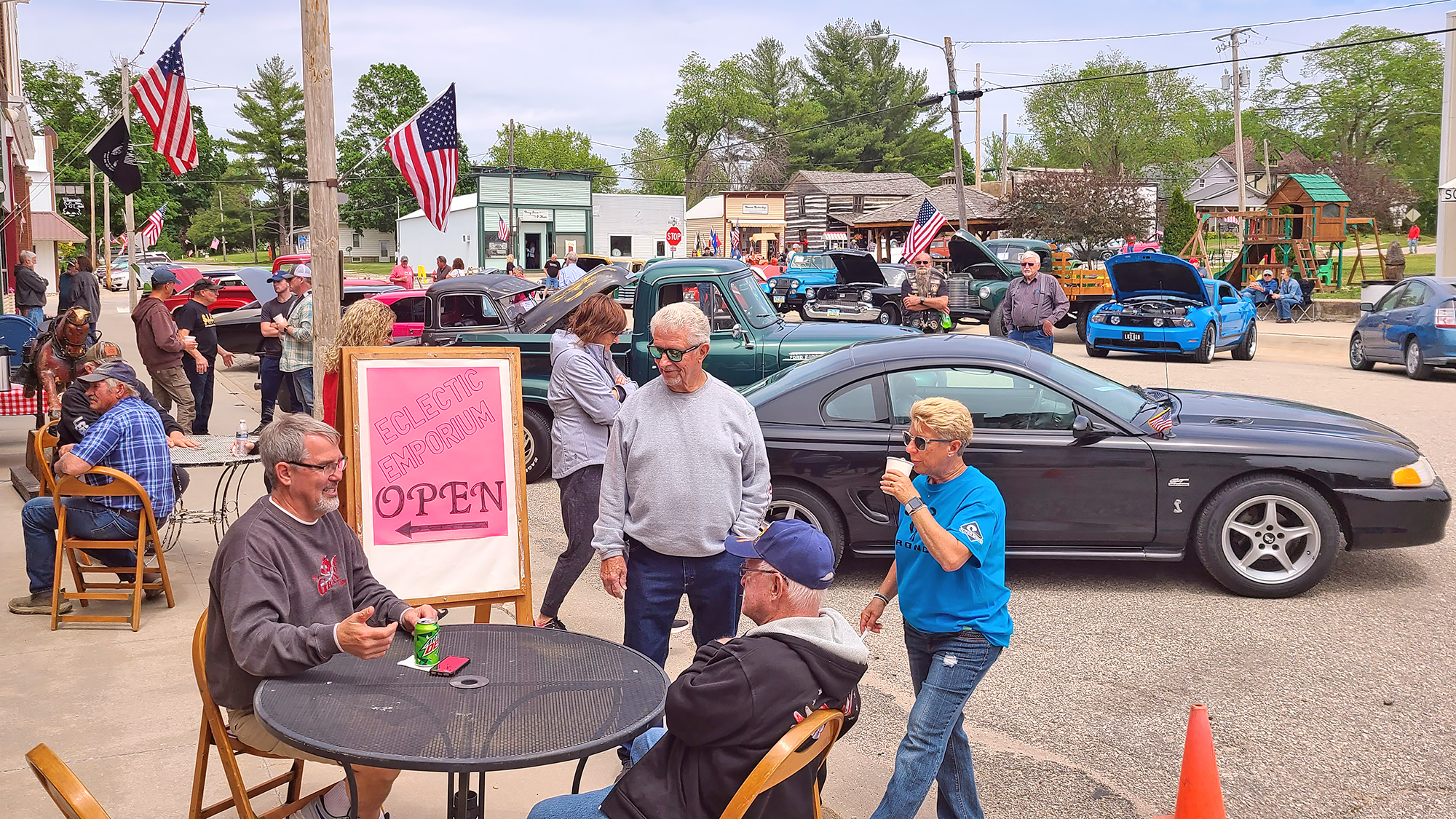 Marble Rock gears up for summer with Relics and Rides car show