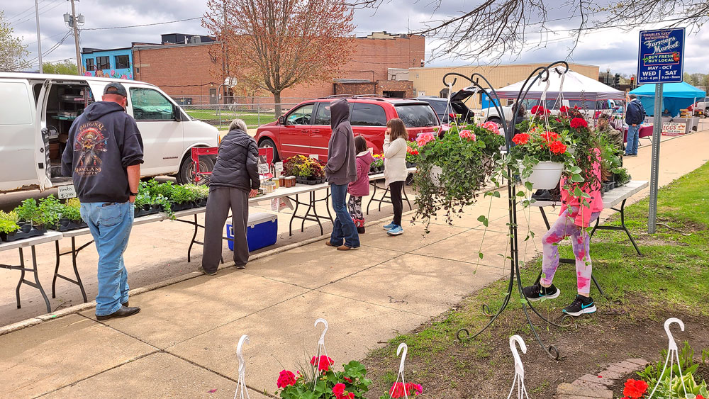Farmers Market opens for new season