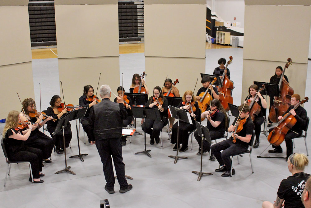 Band says farewell to seniors at spring concert