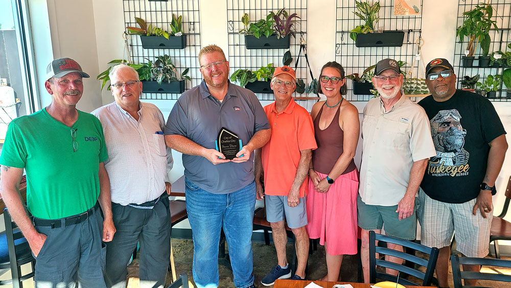 Charles City thanks Diers for his service