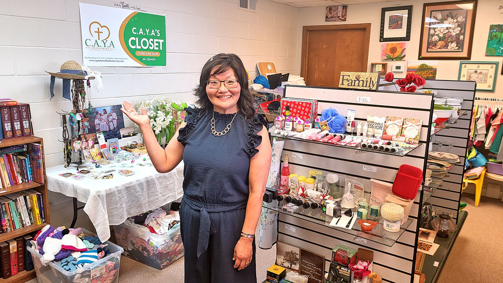 Transitional home opens second-hand shop